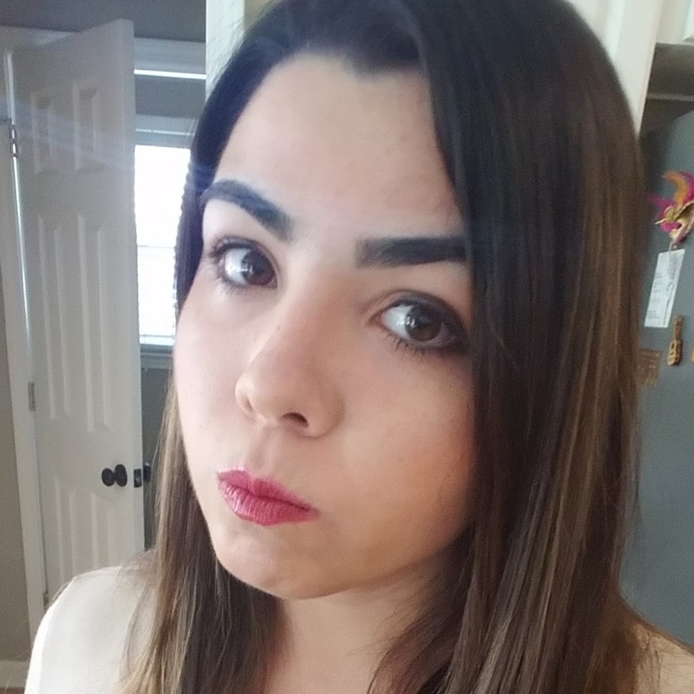 Meet your Posher, Amelia
